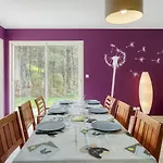 Nico By Interhome